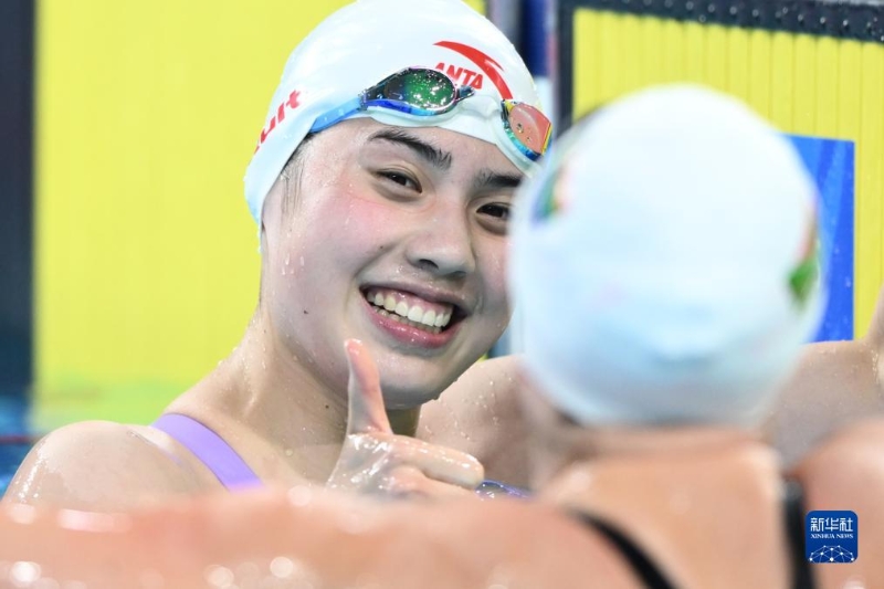 开云平台-俄罗斯游泳选手喜获佳绩，再度夺冠