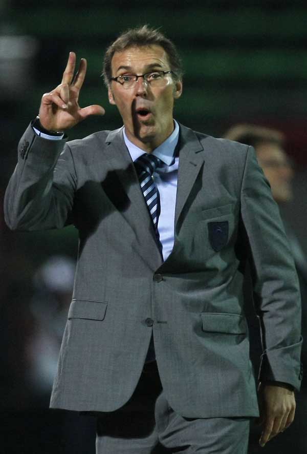 包含波黑客场:击败保加利亚，实现反超的词条