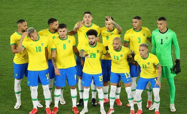 开云sport-厄瓜多尔选手实力过人斩获胜利的简单介绍