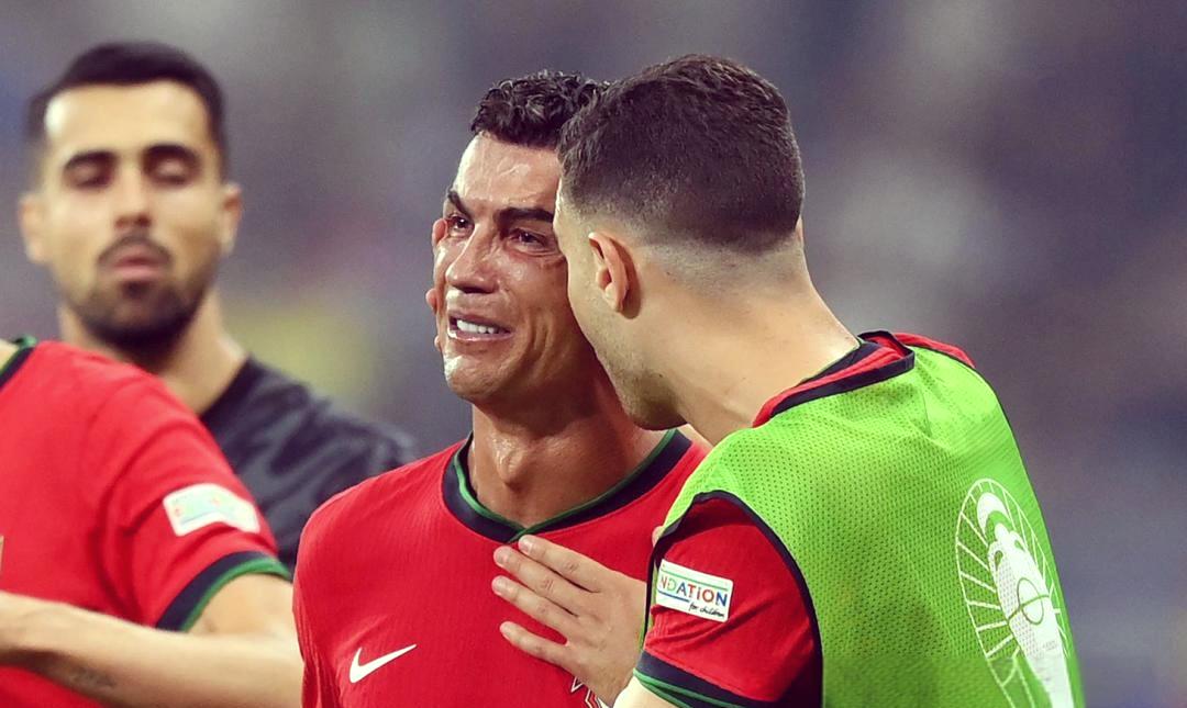 克里斯蒂亚诺·罗纳尔多遗憾错过第二场比赛的简单介绍