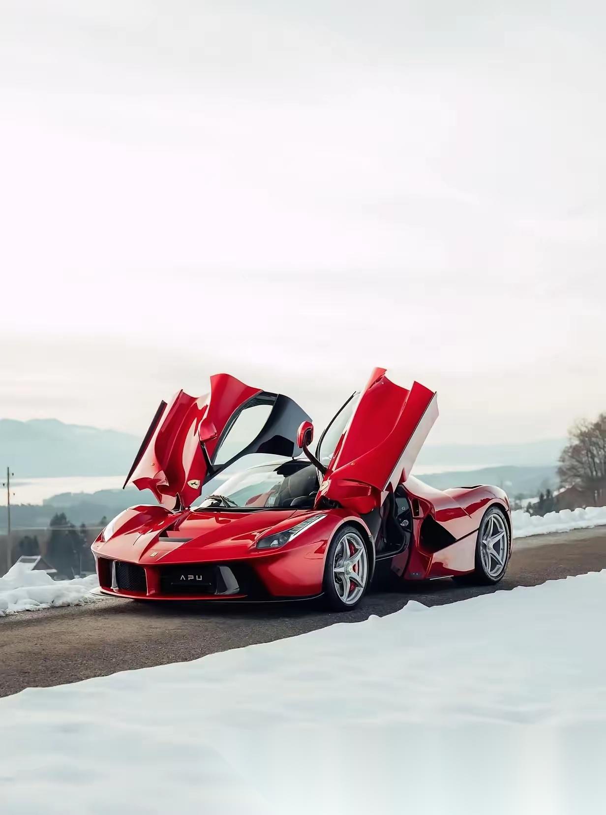 关于迈凯伦绝杀法拉利，拉塞尔高光表现的信息