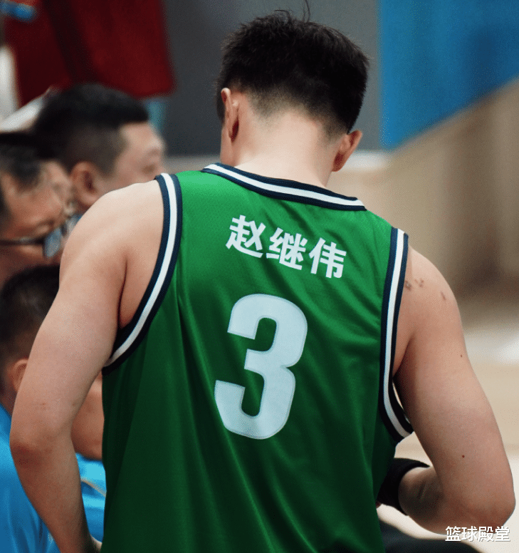 开云下载-北京队碾压四川队，赵继伟关键制胜的简单介绍