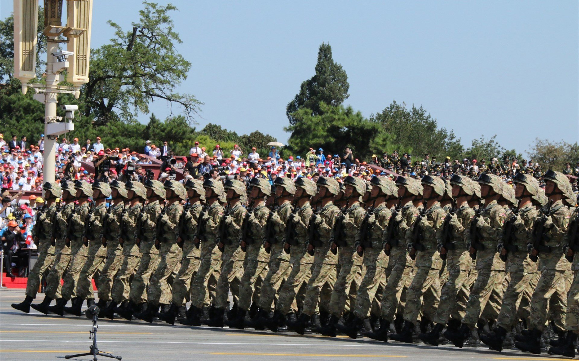 当凯尔特人风笛在伯纳乌响起，那些被忽略的英雄，如何用最意外的方式统治顶级舞台