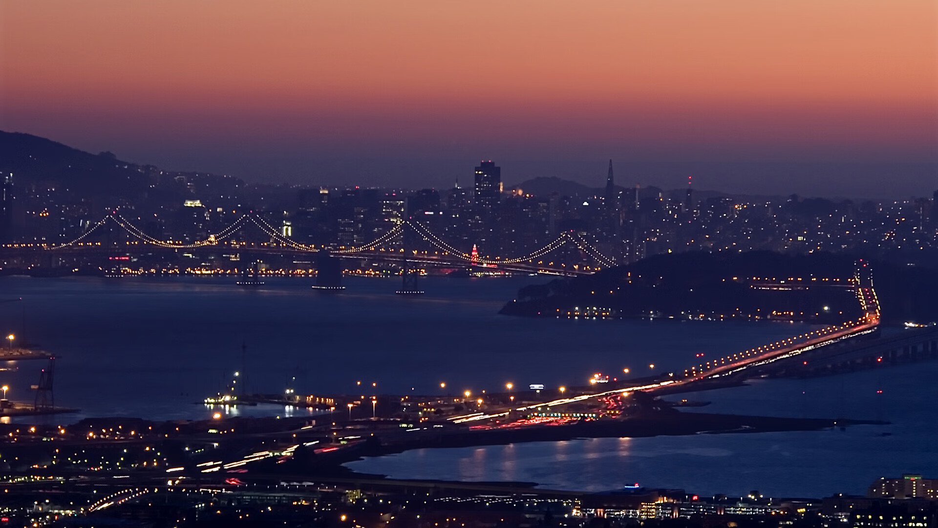 时间的裂缝，当米切尔的统治级数据凿穿古典与未来的对决