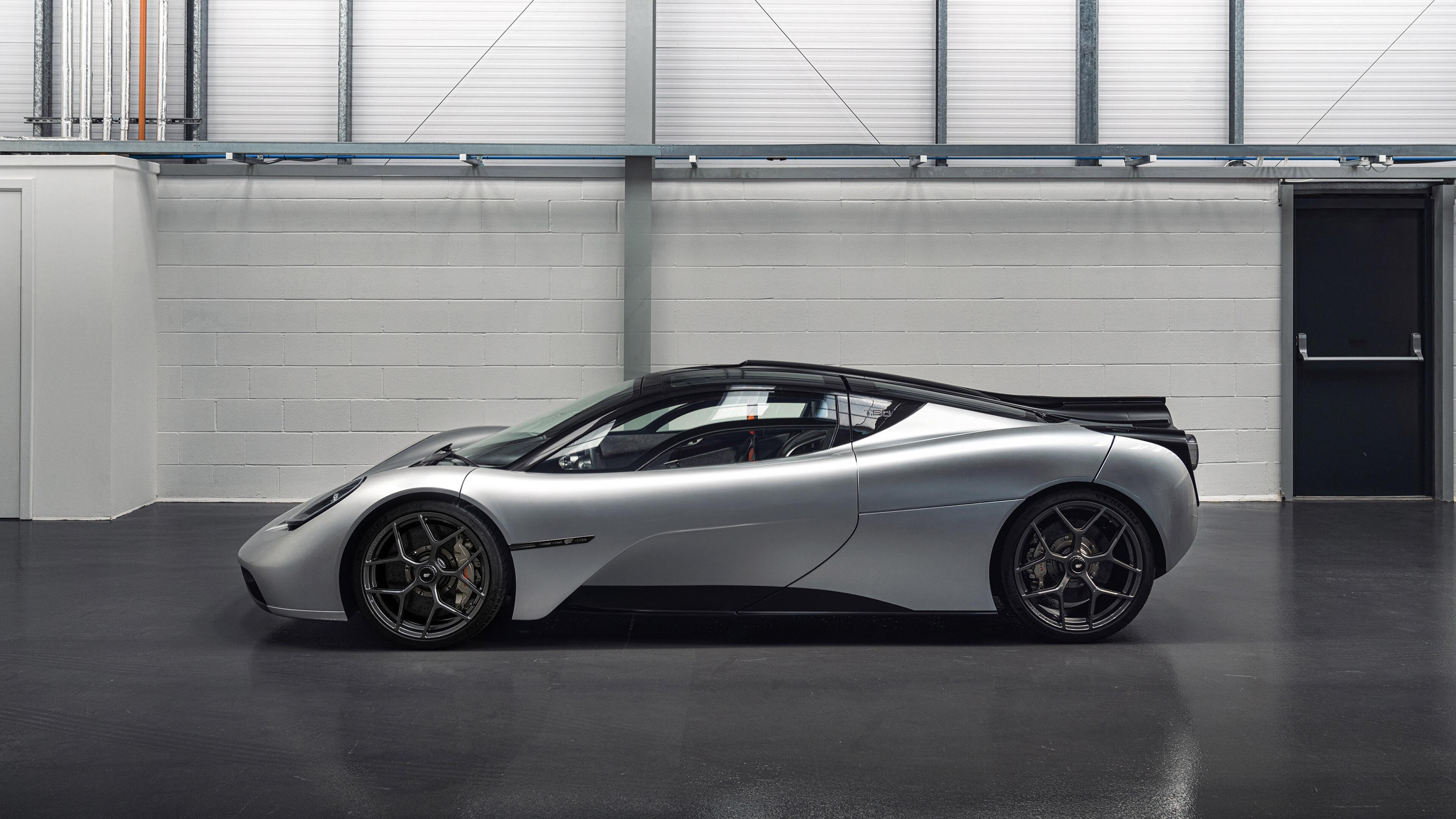 开云体育中国-跨越联赛的较量,字母哥关键罚球助北京队淘汰雄鹿